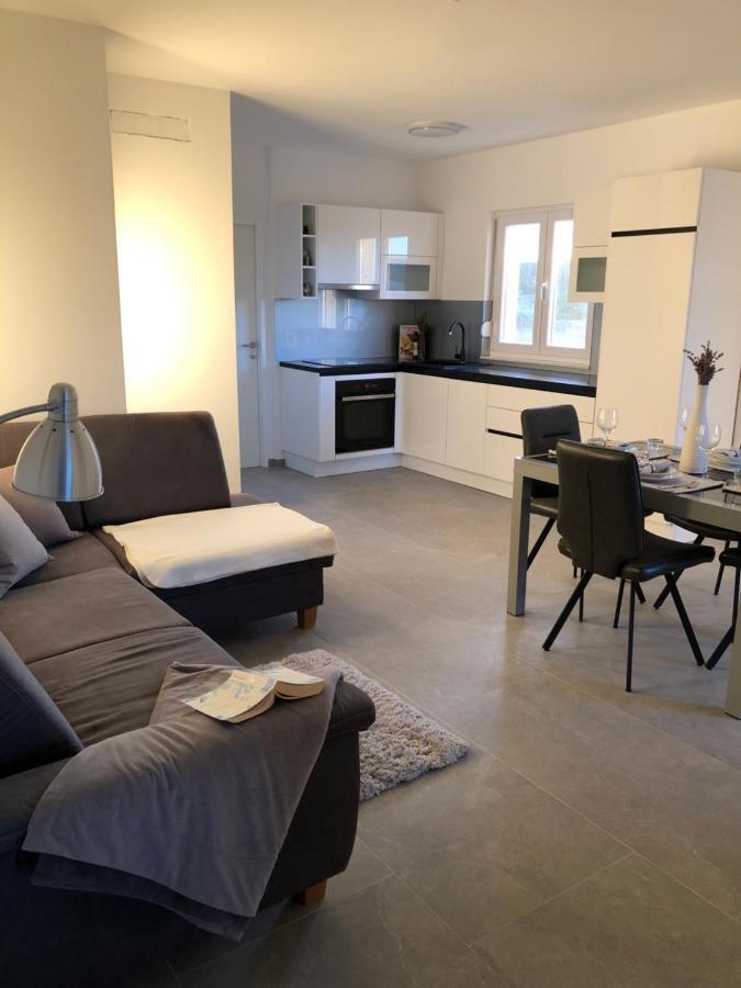 Apartments Villa Prima 프리블라카 외부 사진